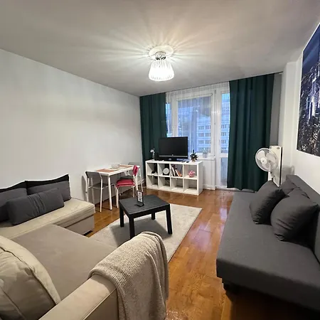 Apartment Marszalkowska Street Centrum Netflix
