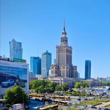 Marszalkowska Street Centrum Netflix
